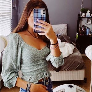 Meet your Posher, Ava